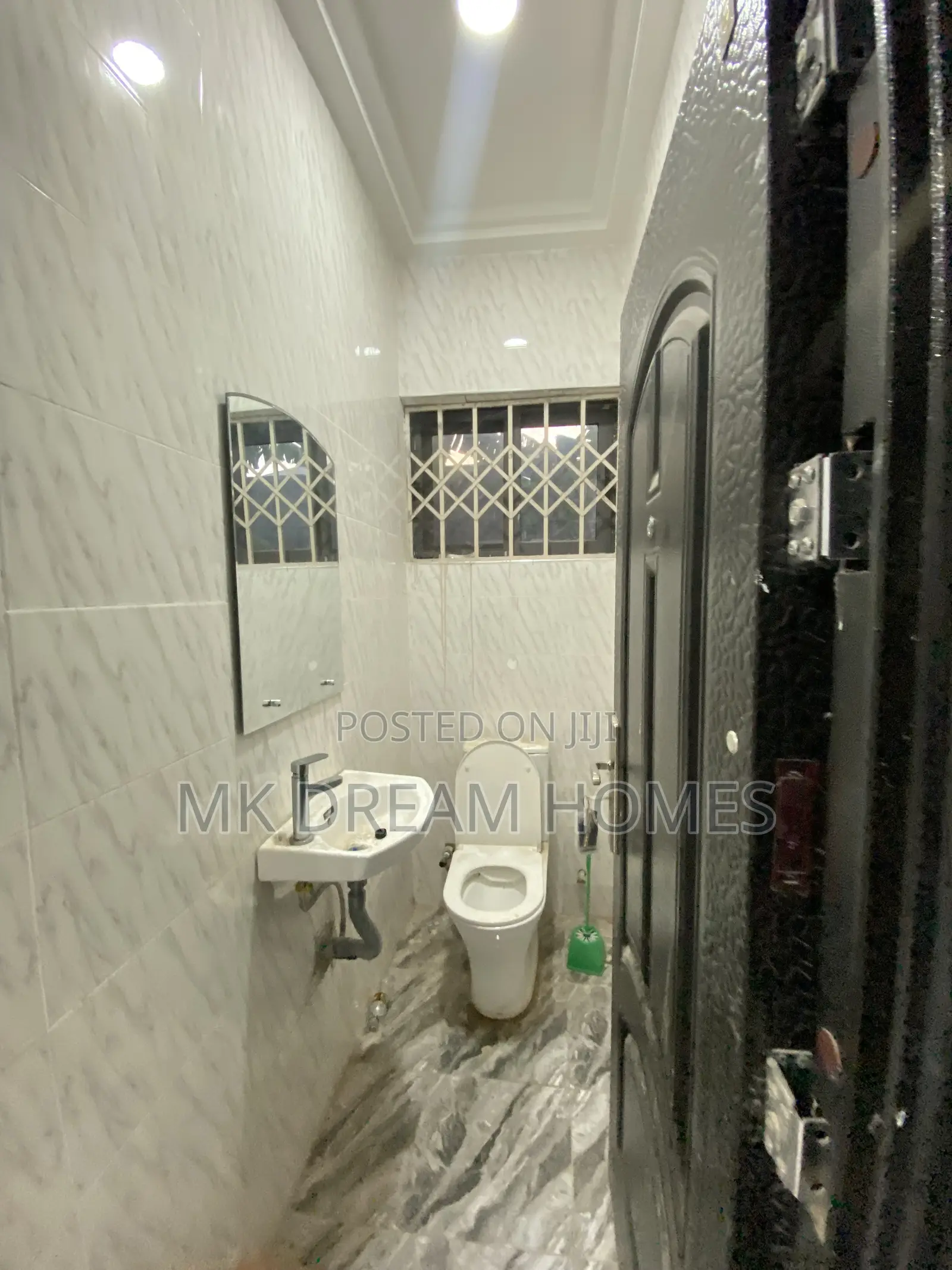 3bdrm House in Ashaley Botwe for rent