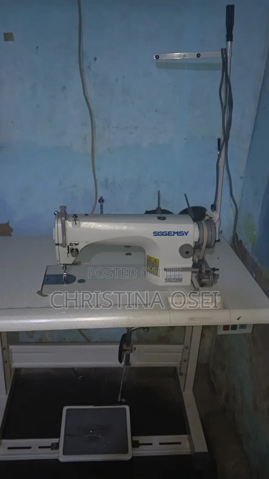 Industrial Sewing Machine