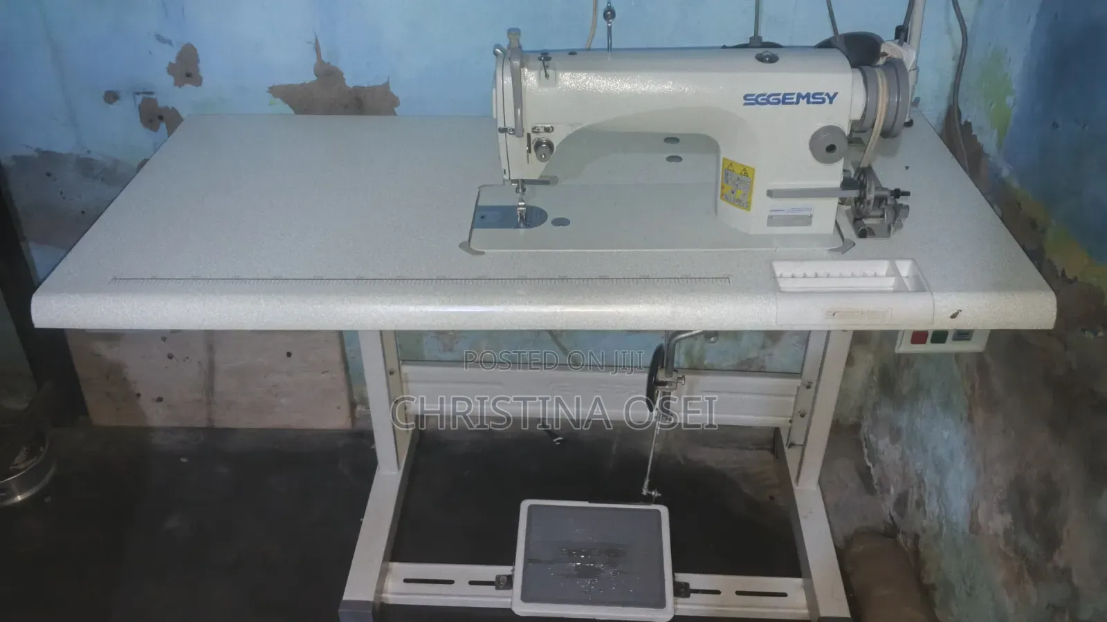 Industrial Sewing Machine