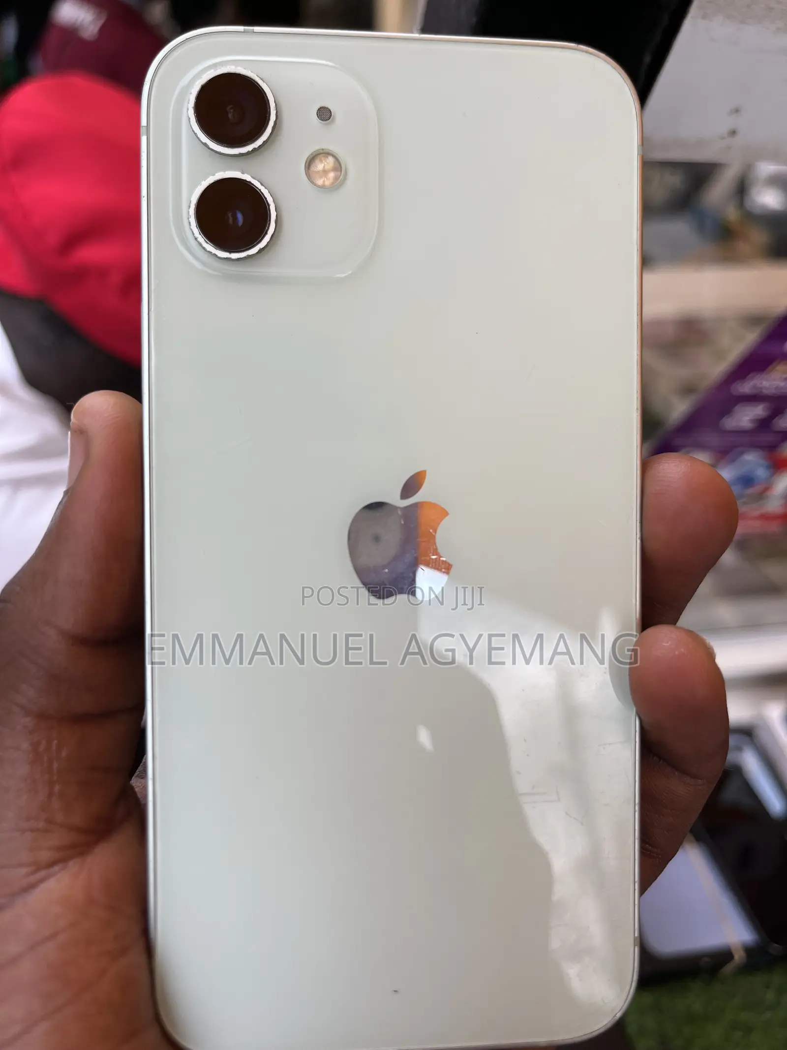 Apple iPhone 12 64 GB