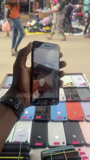 Apple iPhone 7 Plus 128 GB Black