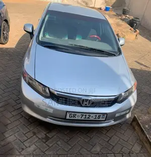 Honda Civic 2012 Silver