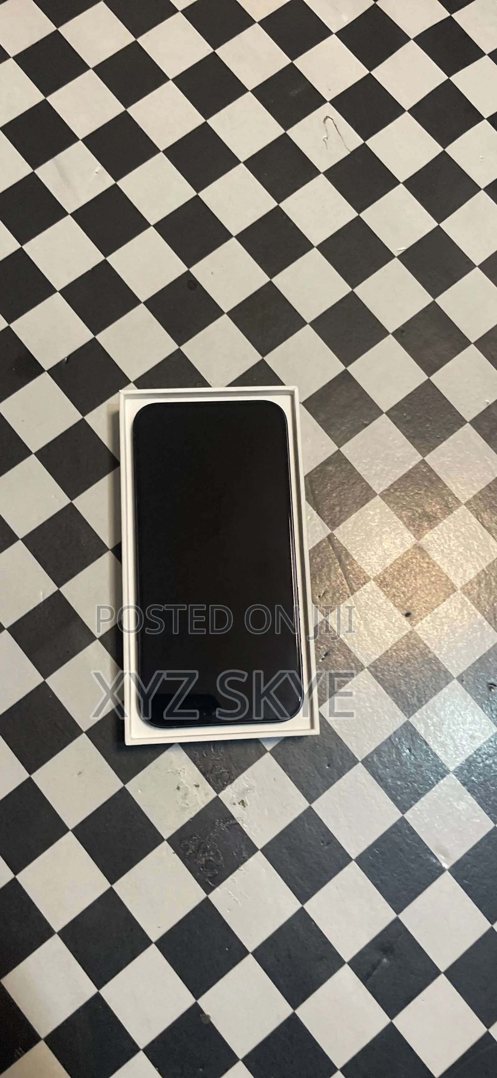 New Apple iPhone 12 128 GB Black