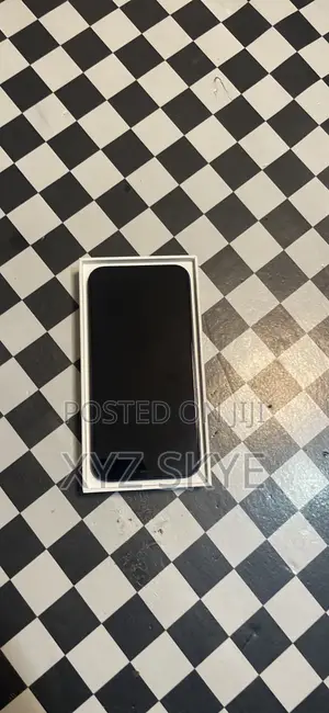 New Apple iPhone 12 128 GB Black