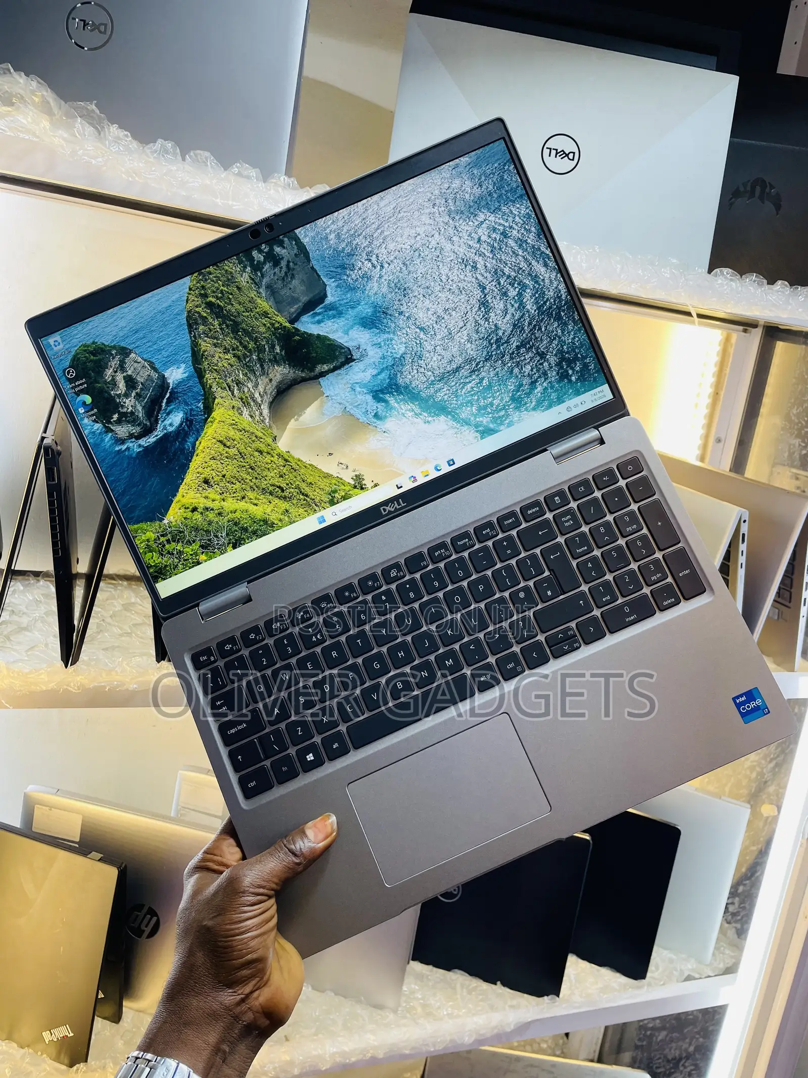Laptop Dell Precision 3560 16GB Intel Core i7 SSD 512GB