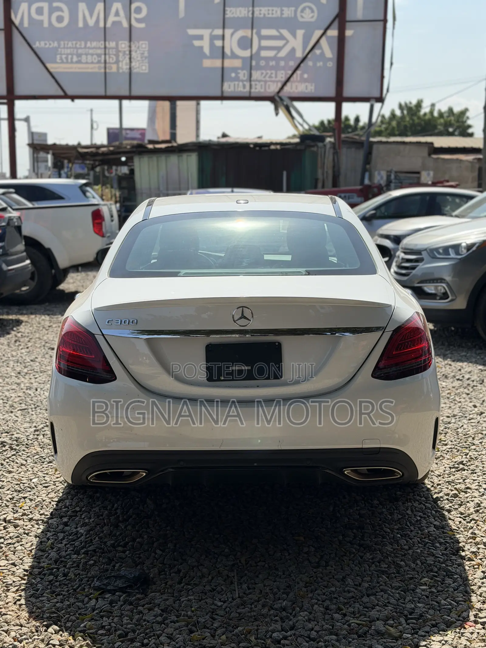 Mercedes-Benz C300 2021 White