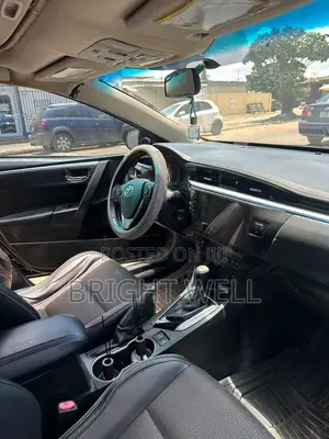 Toyota Corolla 2015 Black