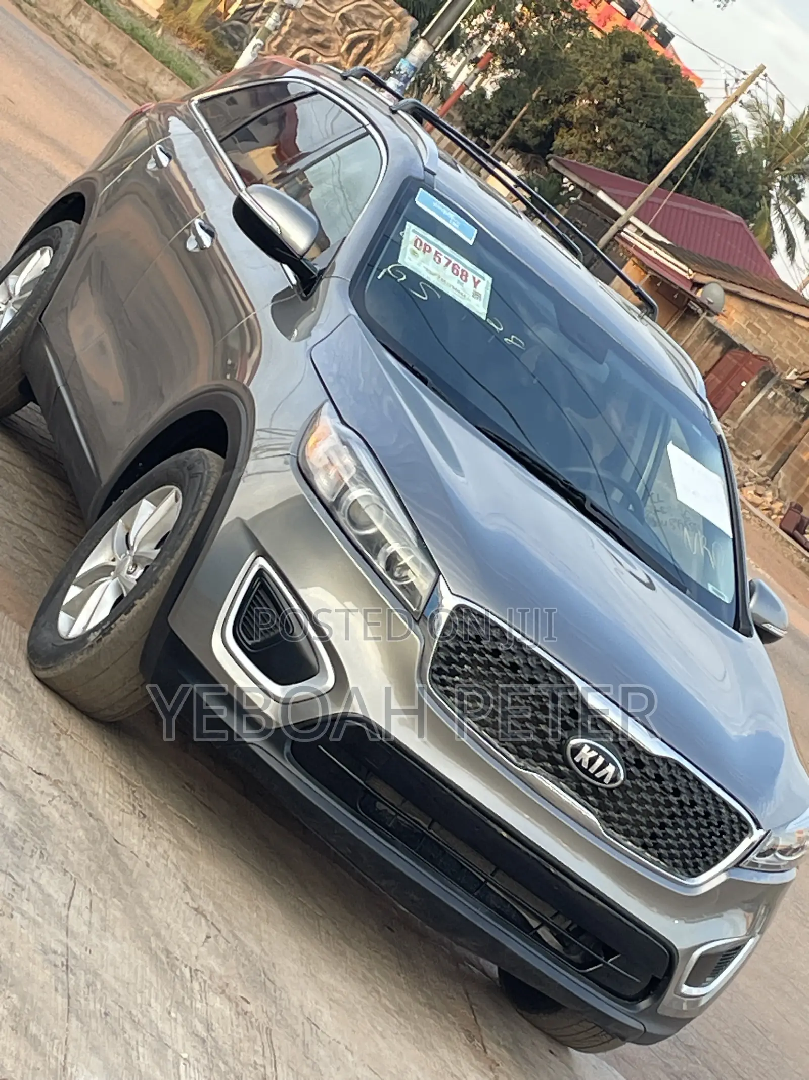 Kia Sorento 4dr SUV 2016 Gray