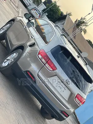 Kia Sorento 4dr SUV 2016 Gray