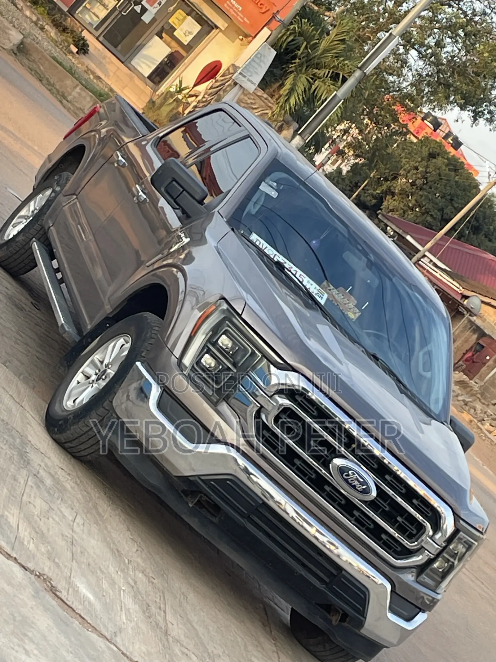 Ford F-150 2022 Gray