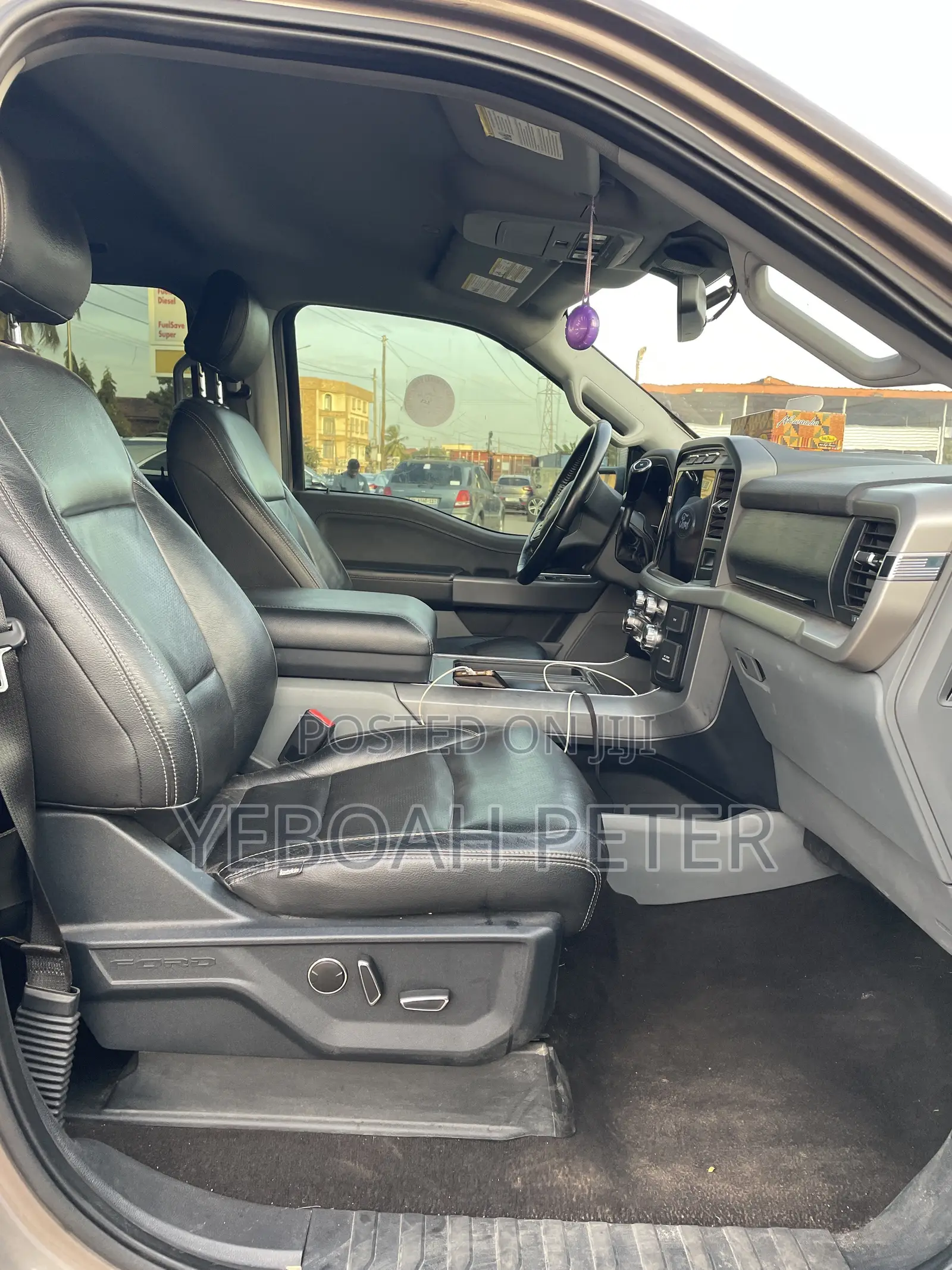 Ford F-150 2022 Gray