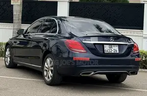 Mercedes-Benz C300 Luxury 4matic Sedan AWD (2.0L 4cyl 7A) 2017 Blue