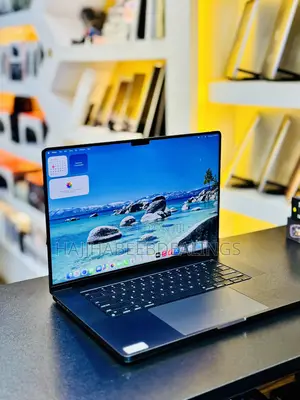 Laptop Apple MacBook Pro 2024 M4 Pro 24GB Apple M4 Pro SSD 512GB