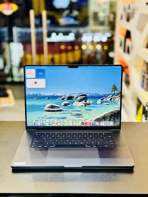 Laptop Apple MacBook Pro 2024 M4 Pro 24GB Apple M4 Pro SSD 512GB