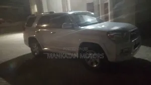 Toyota 4-Runner 2012 White