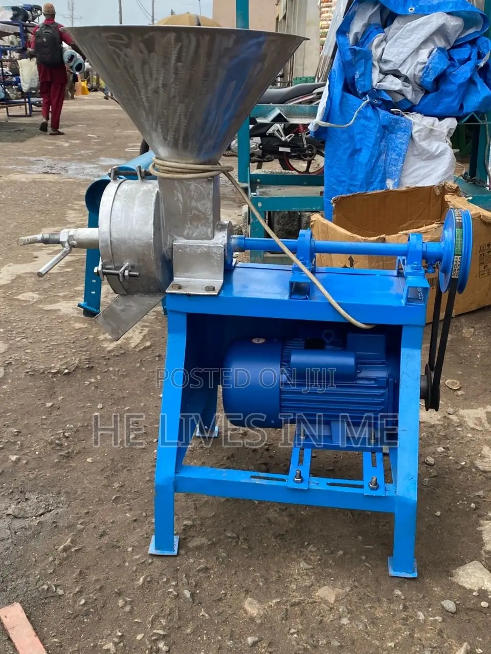 Pepper Grinding Machine With Electric Motor .And Petrol Engine.