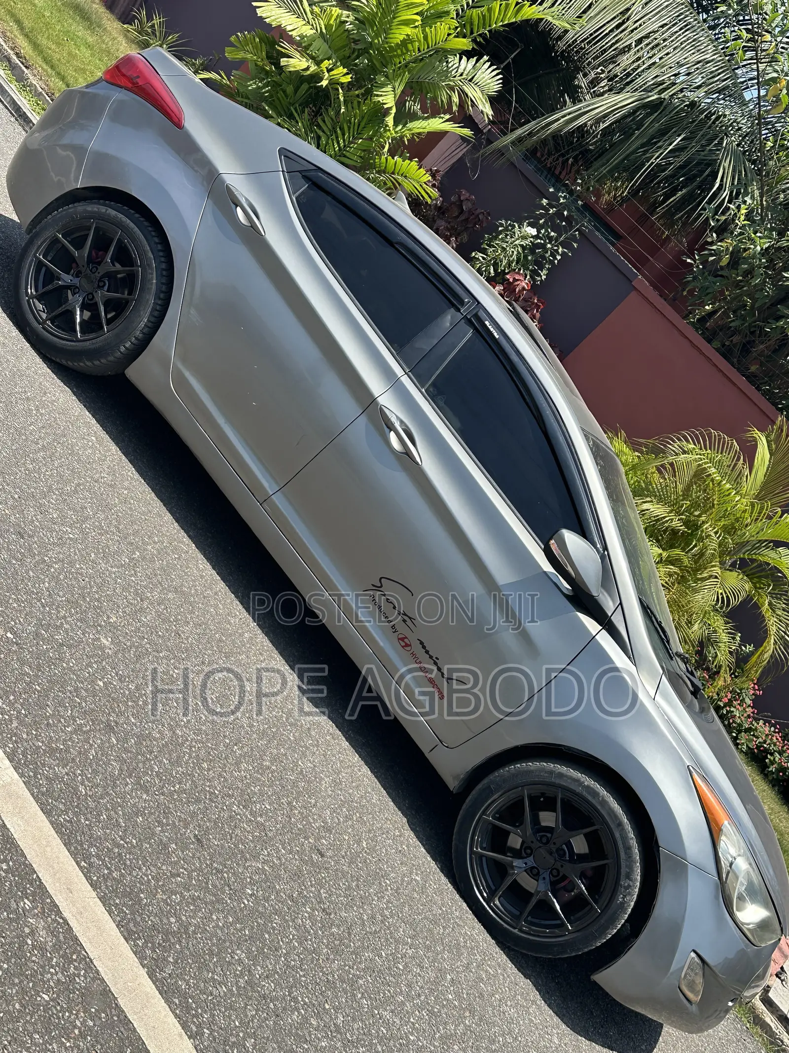 Hyundai Elantra Limited Sedan FWD (1.8L 4cyl 6A) 2013 Gray