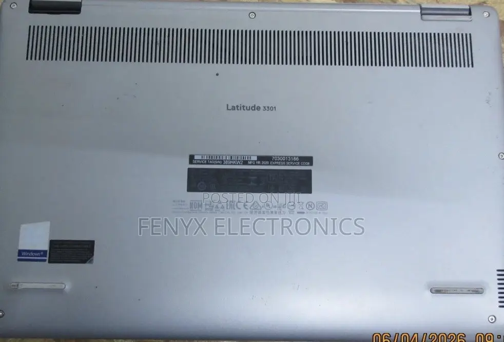 Laptop Dell Latitude 3301 8GB Intel Core i7 SSD 256GB