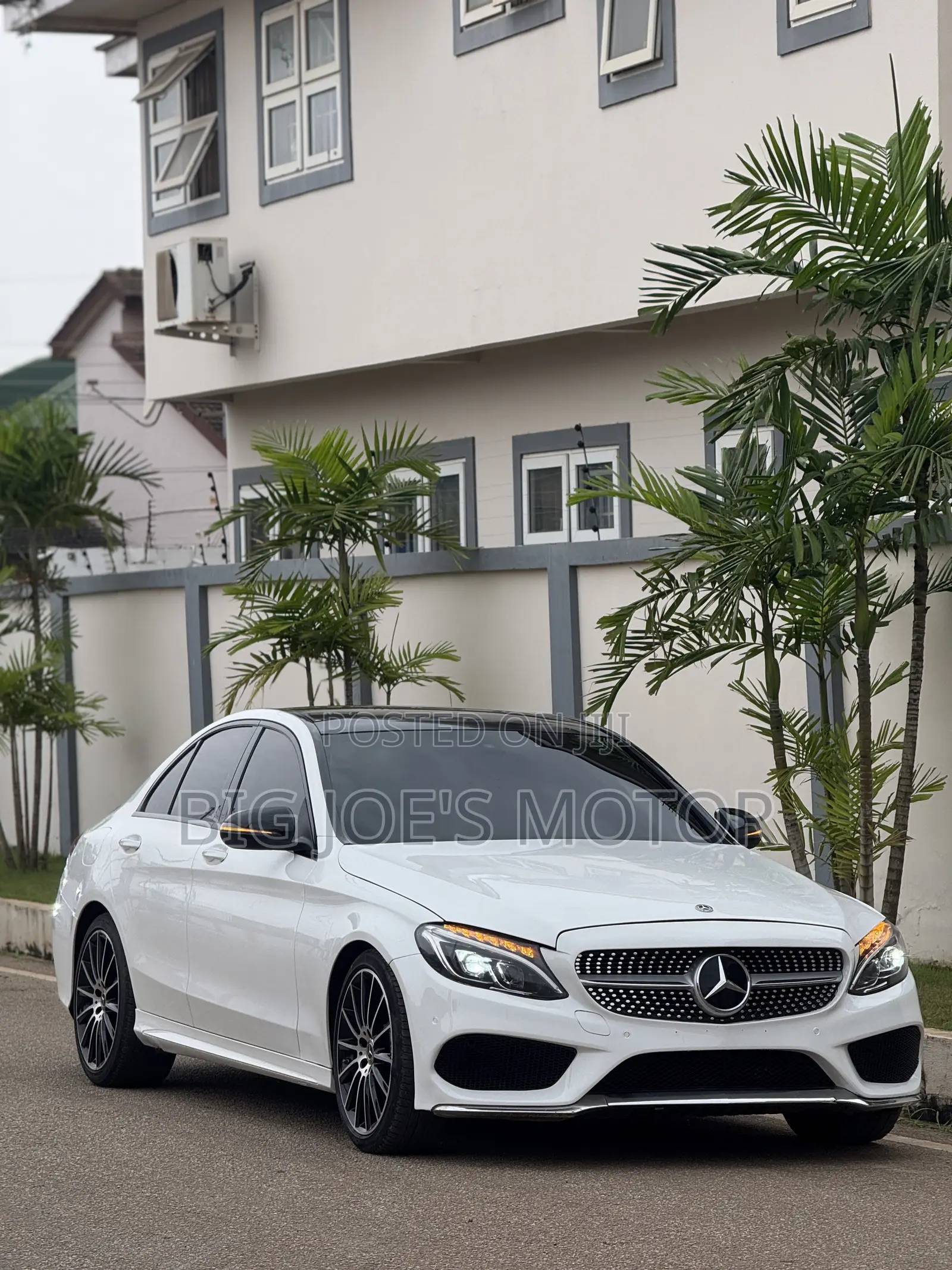 Mercedes-Benz C300 Sport 4Matic Sedan AWD (2.0L 4cyl 7A) 2017 White