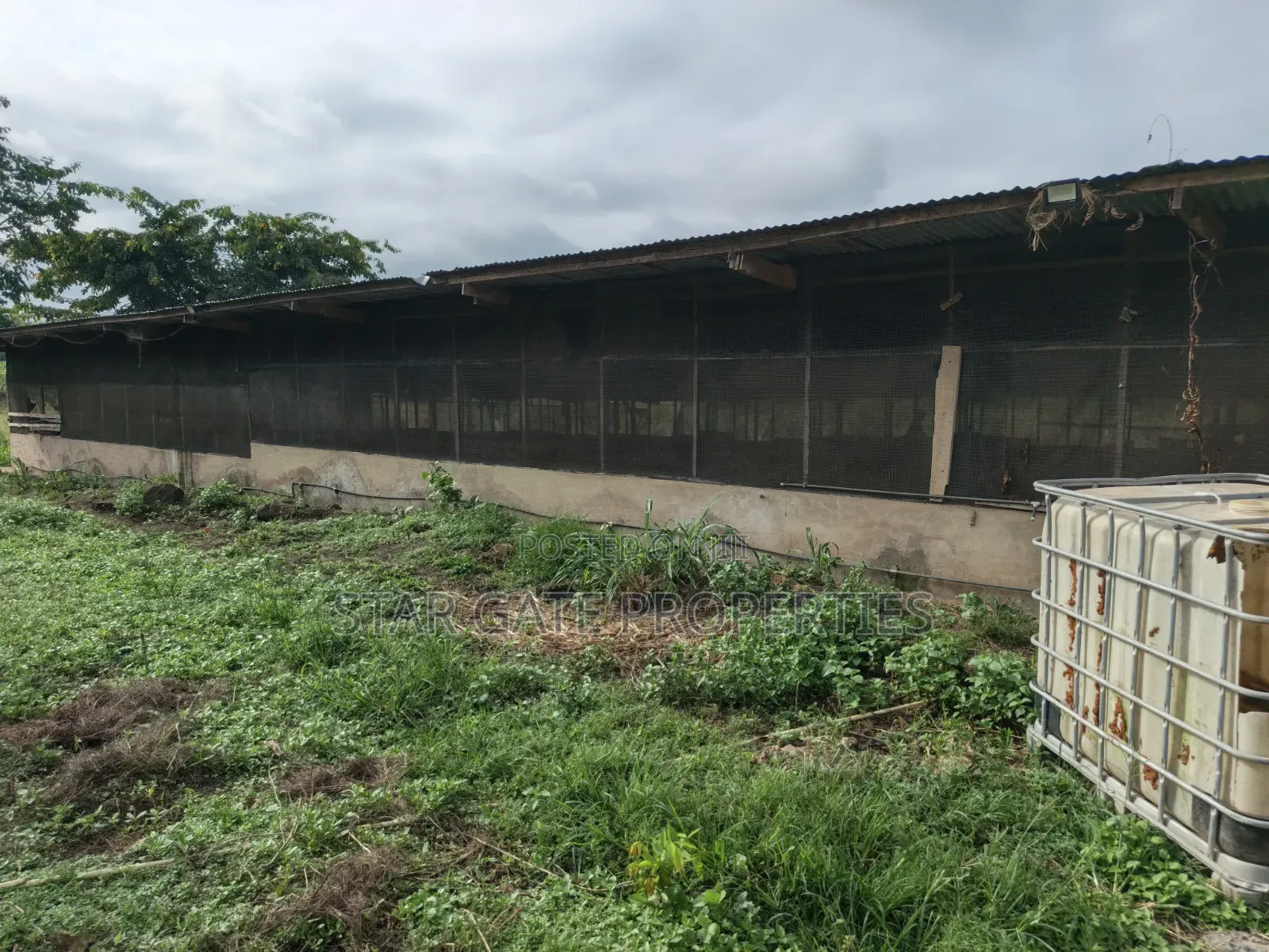 Poultry Farm Pig Farm for Sale ( 7 Acres Land)