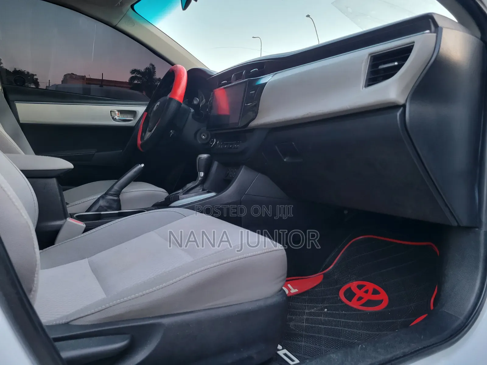 Toyota Corolla 2015 White