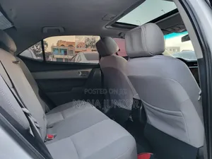 Toyota Corolla 2015 White