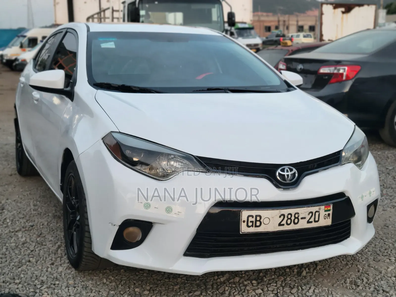 Toyota Corolla 2015 White