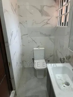 2bdrm House in Community 20, Accra Metropolitan for rent