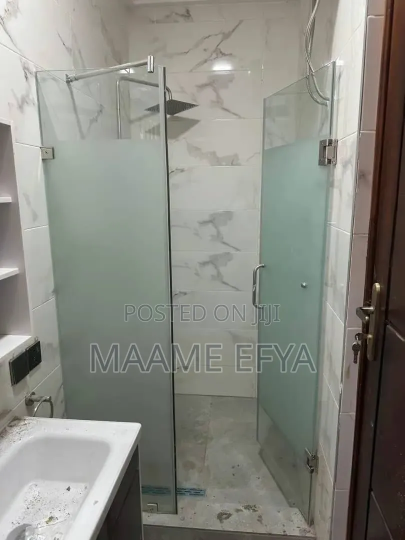 2bdrm House in Community 20, Accra Metropolitan for rent