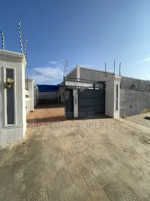 3bdrm House in Richvon, Baatsona Total for sale
