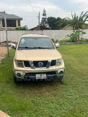 Nissan Navara 2016 Gold