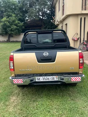 Nissan Navara 2016 Gold