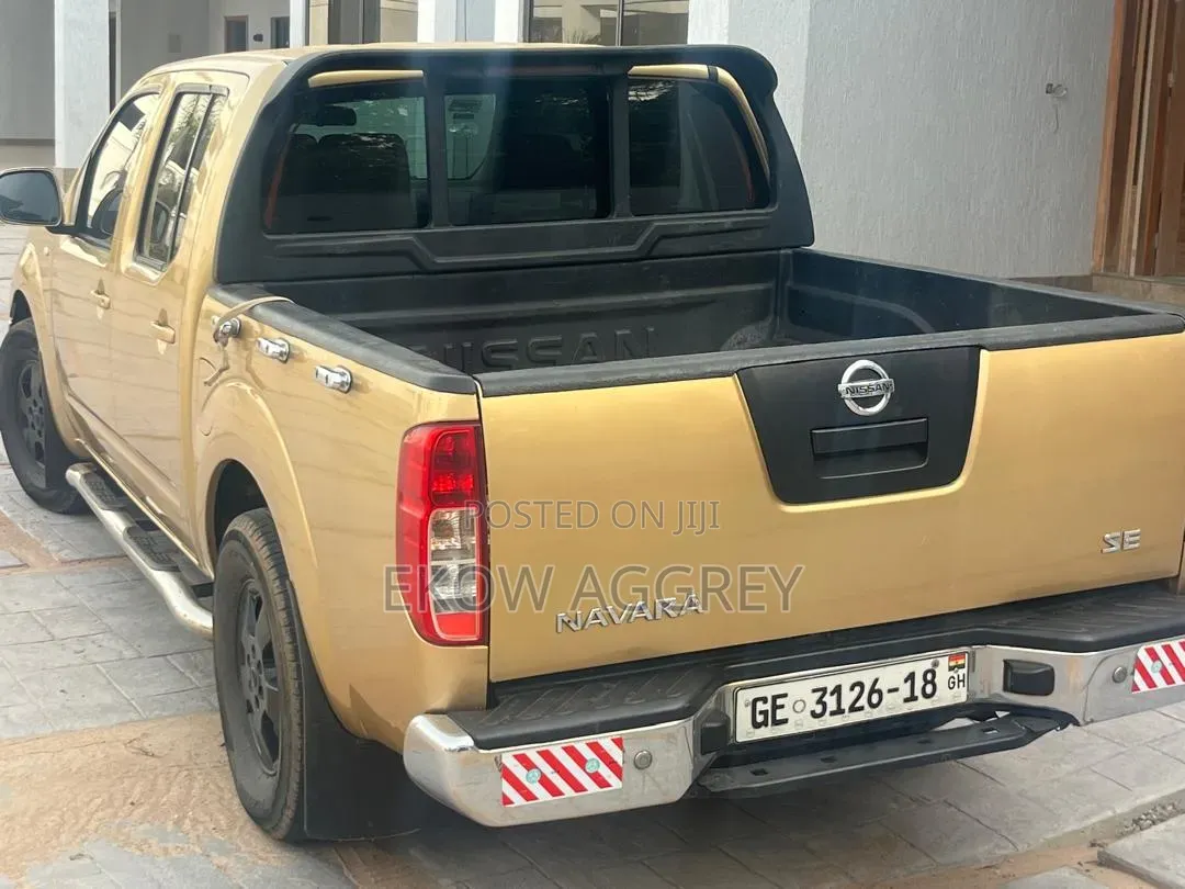 Nissan Navara 2016 Gold