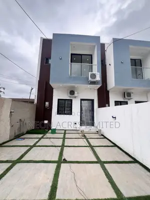 2bdrm House in Neon Boulevard, Nmai-Dzorn for sale