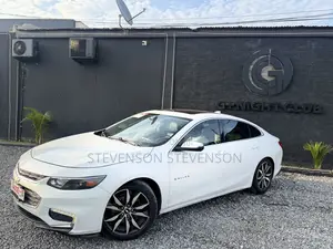 Chevrolet Malibu Premier 2018 White