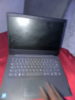 Laptop Lenovo Ideapad V14 IGL 4GB Intel Celeron SSD 256GB