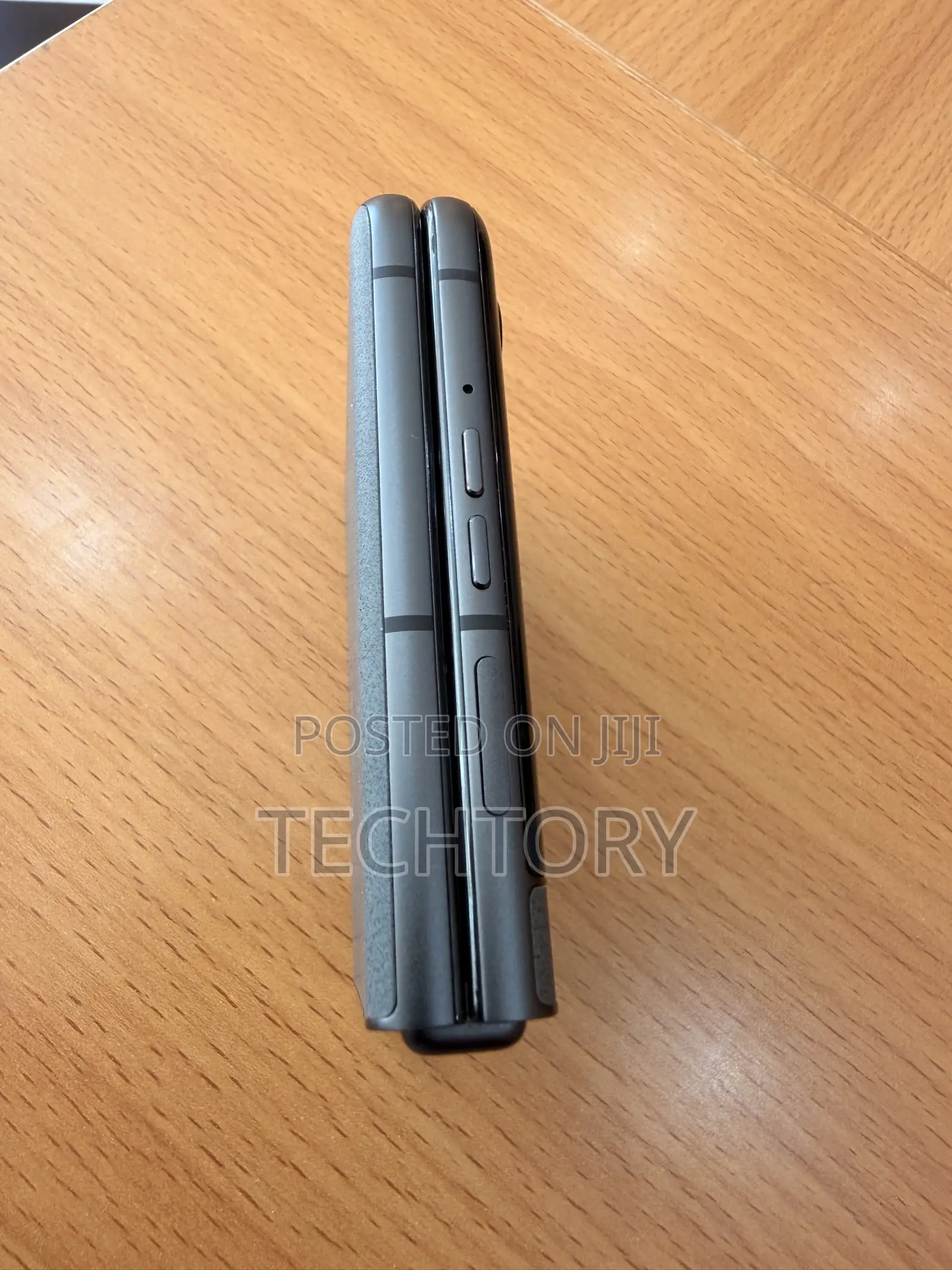 Motorola Razr 50 256 GB Gray