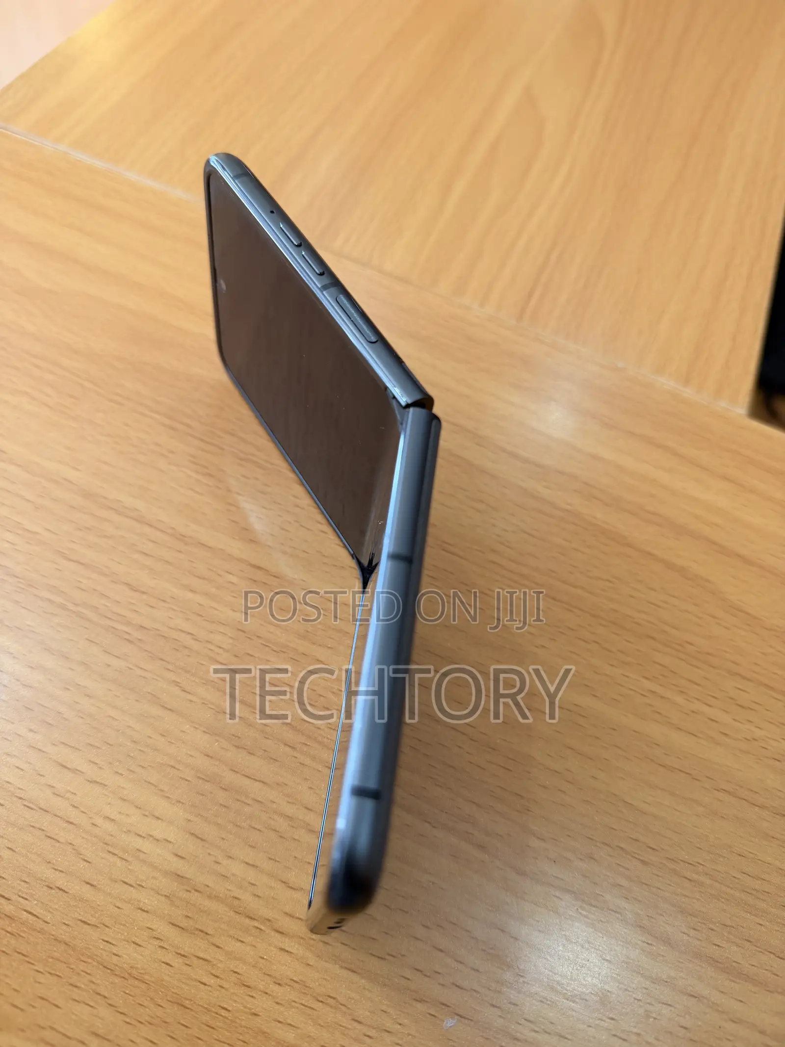 Motorola Razr 50 256 GB Gray