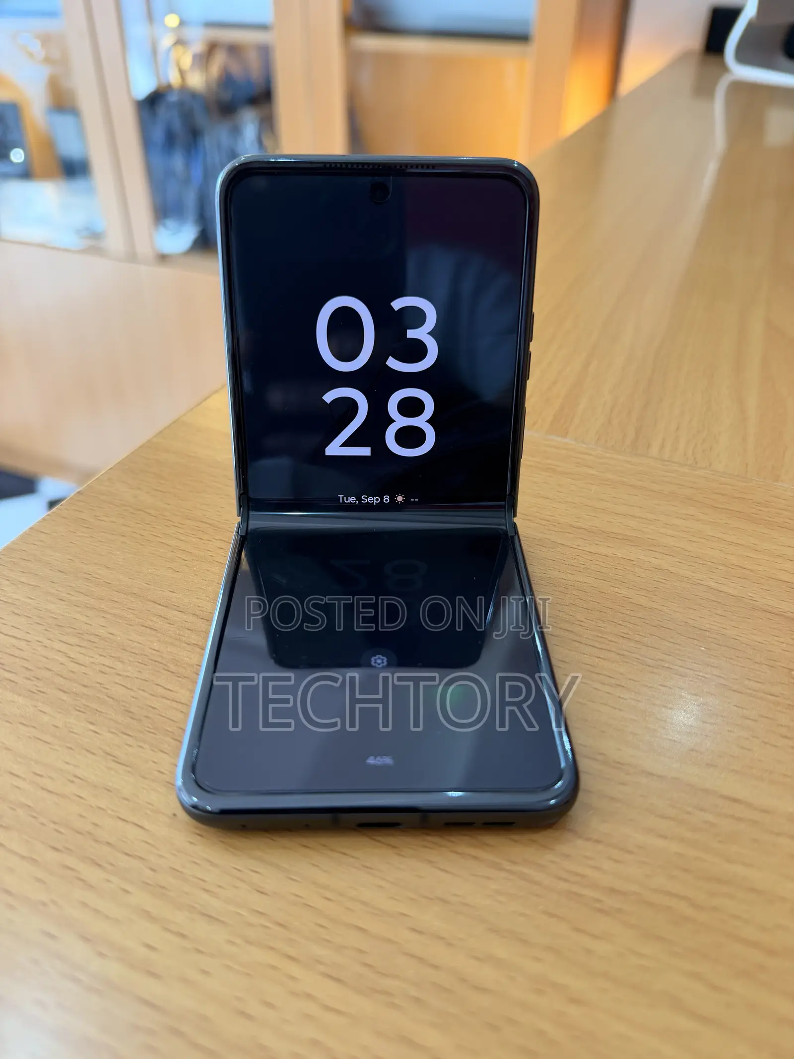 Motorola Razr 50 256 GB Gray