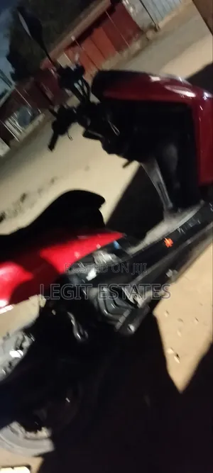 Yamaha 2019 Red