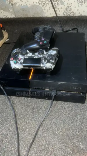 PLAYSTATION 4 Jailbreak