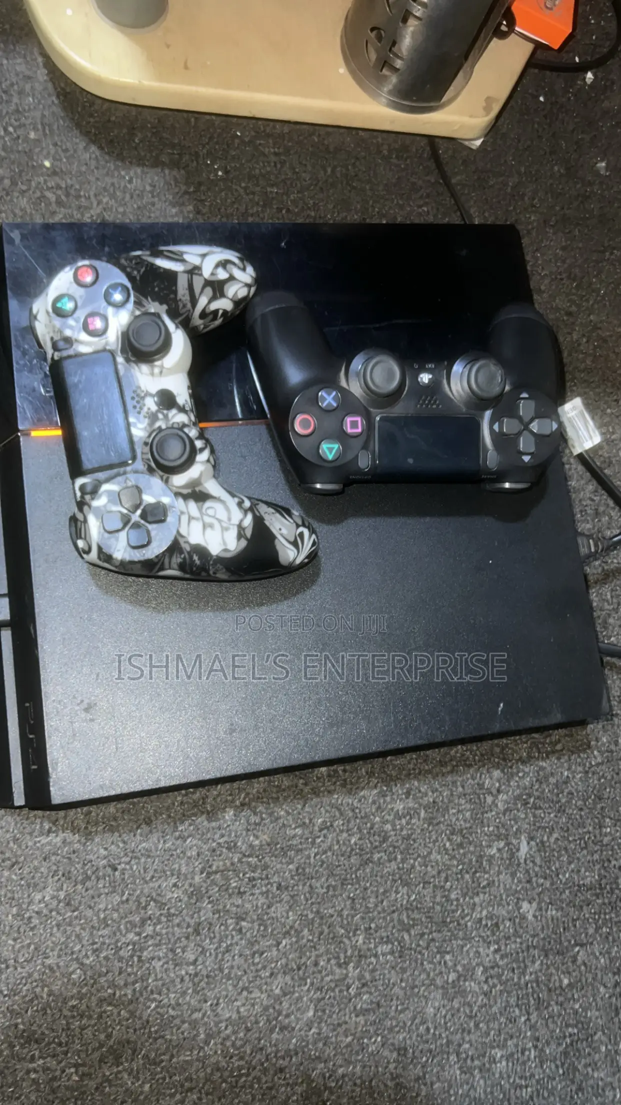 PLAYSTATION 4 Jailbreak