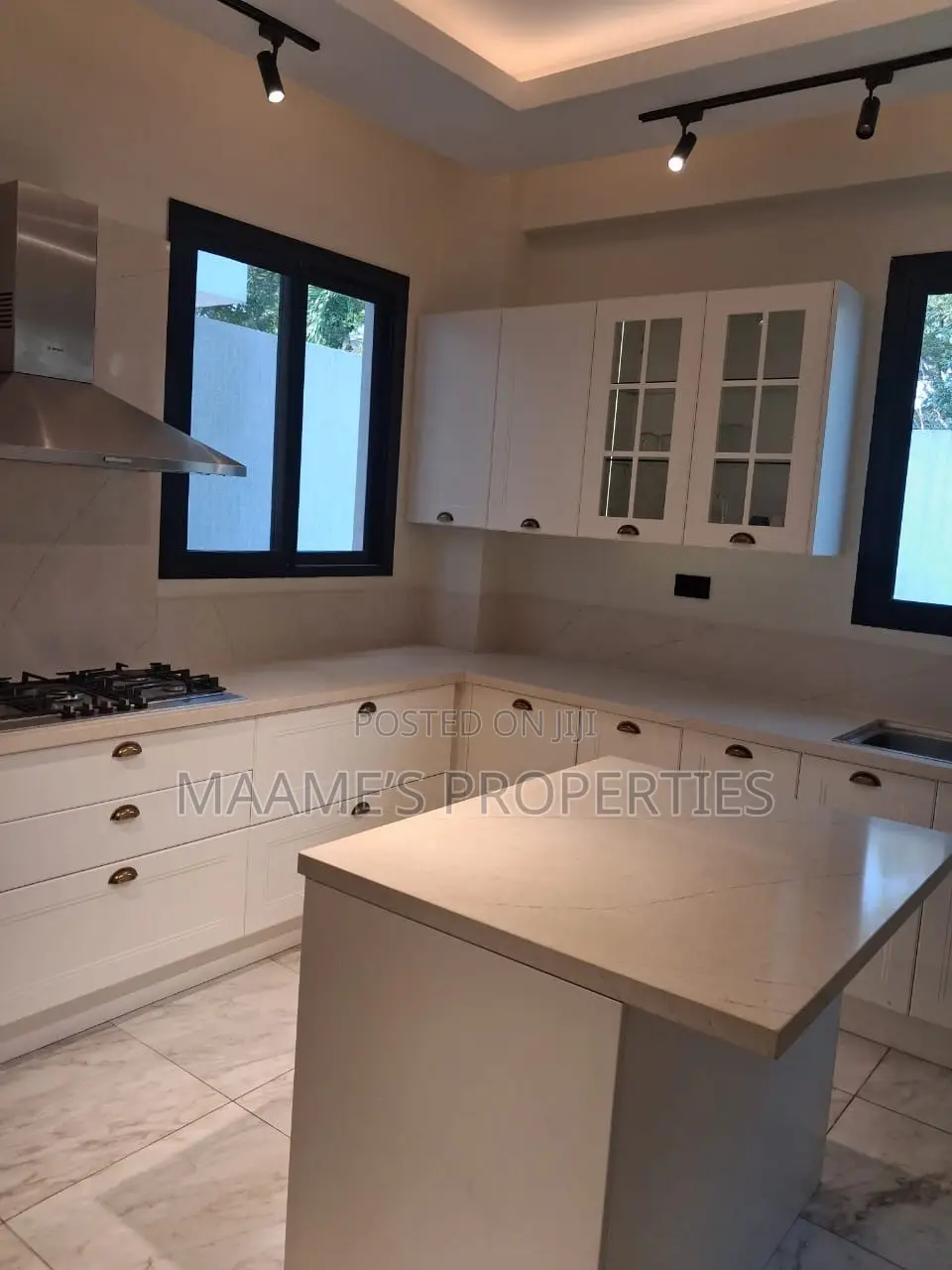 Furnished 5bdrm Villa in Cantonments for rent
