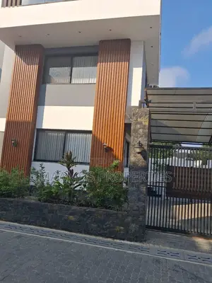 Furnished 5bdrm Villa in Cantonments for rent