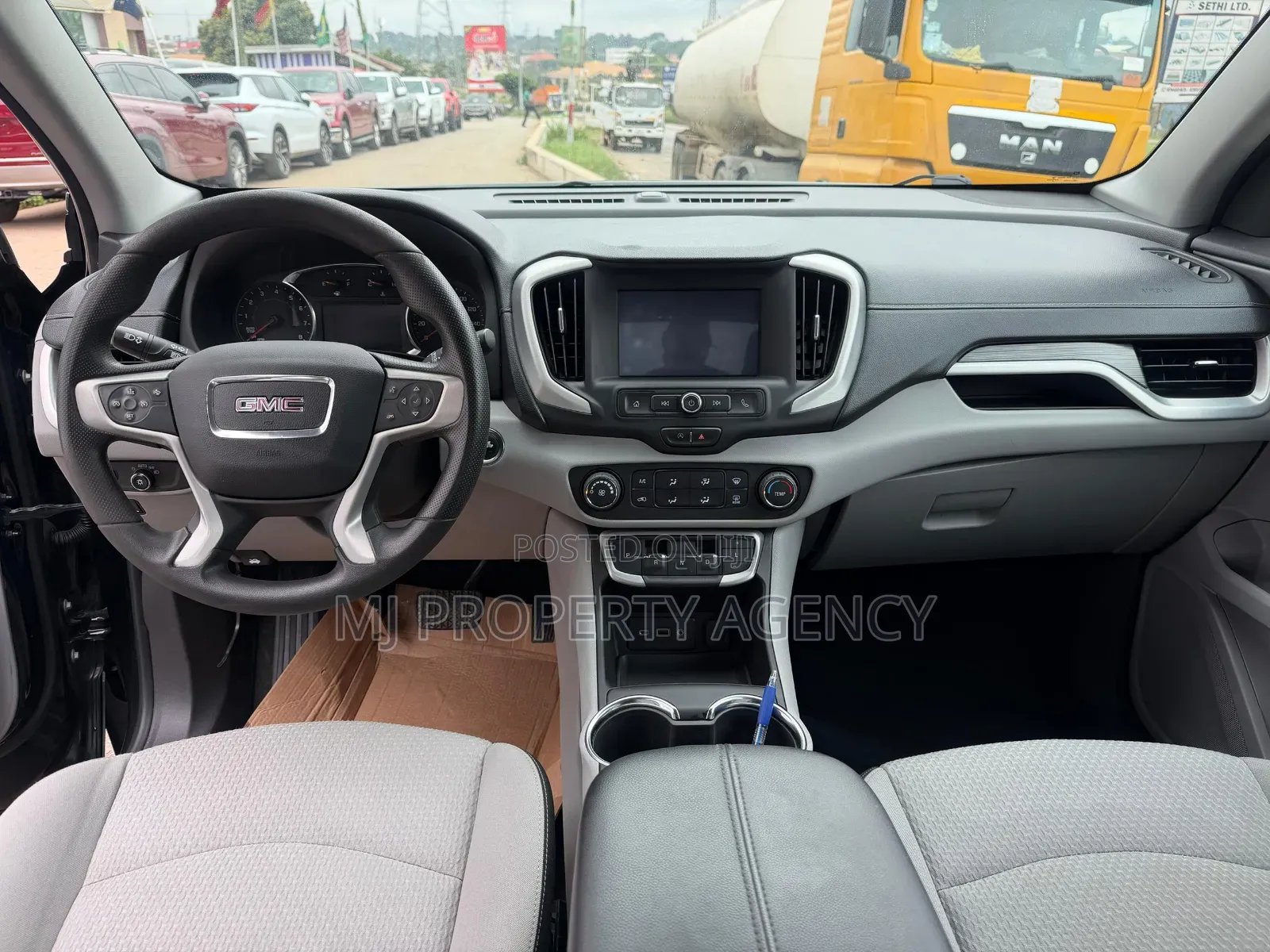 GMC Terrain 2022 Black