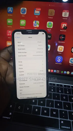 Apple iPhone XR 64 GB Black