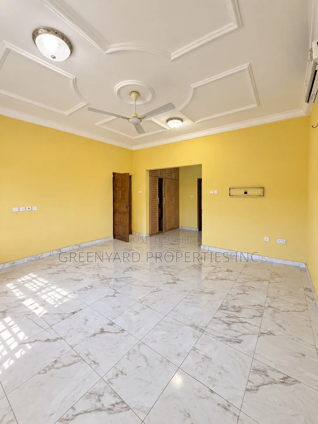 5bdrm House in American House, East Legon for rent