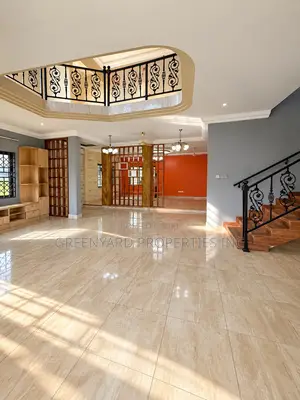 5bdrm House in American House, East Legon for rent