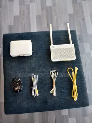 Used 2 Huawei Broadband Wifi.