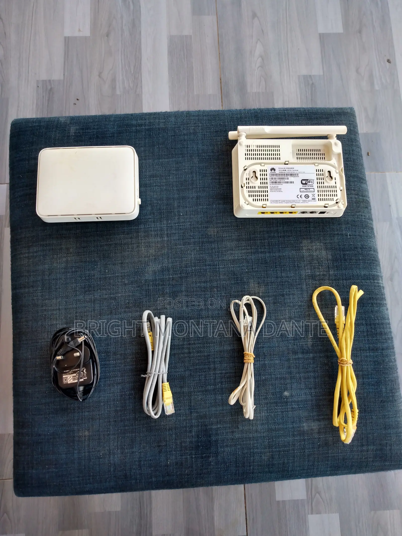 Used 2 Huawei Broadband Wifi.
